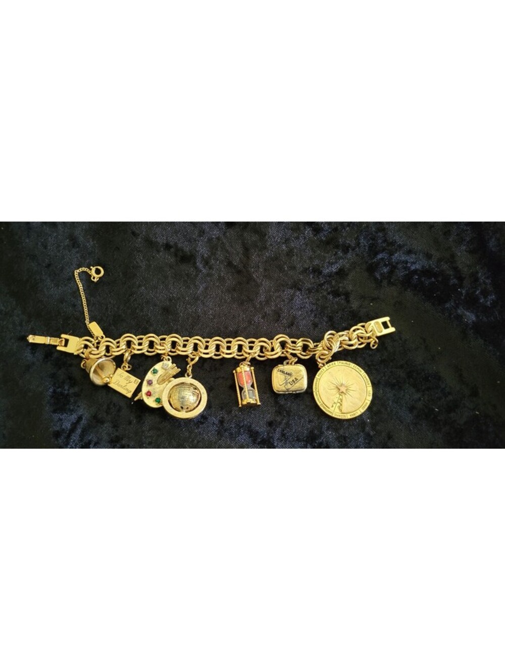 VTG Monet World-Traveler Charm Bracelet